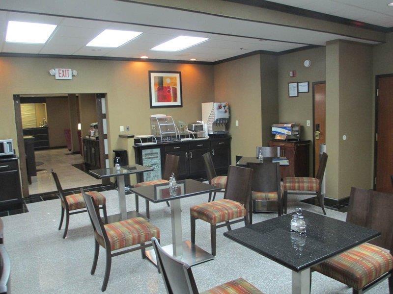 Best Western Gwinnett Center Duluth Restaurant photo